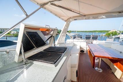 Hatteras 82 Motor Yacht