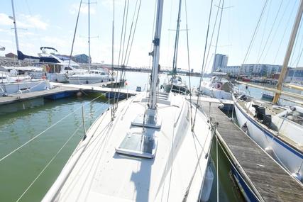 Beneteau First 325