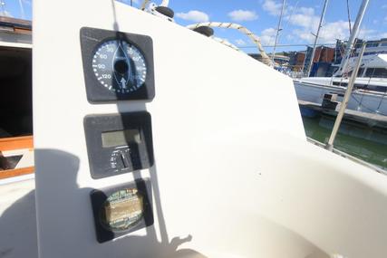 Beneteau First 325