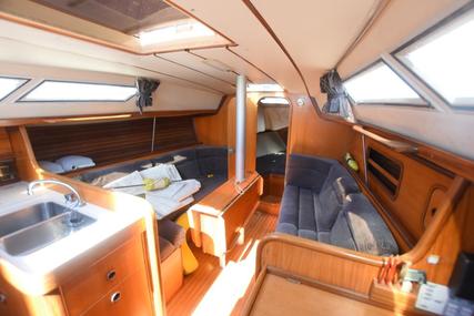 Beneteau First 325