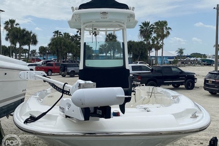 Boston Whaler 240 Dauntless Pro