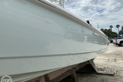 Boston Whaler 240 Dauntless Pro