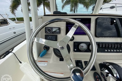 Boston Whaler 240 Dauntless Pro