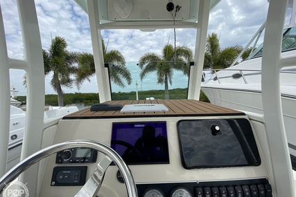 Boston Whaler 240 Dauntless Pro