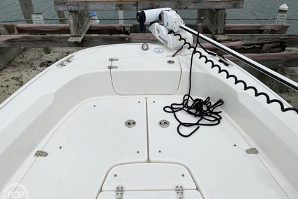 Boston Whaler 240 Dauntless Pro