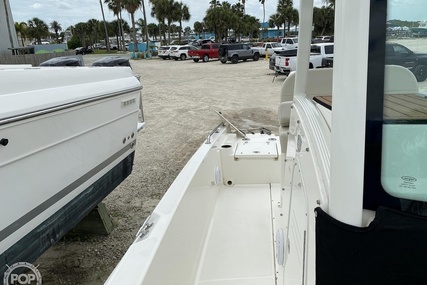 Boston Whaler 240 Dauntless Pro