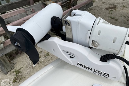 Boston Whaler 240 Dauntless Pro