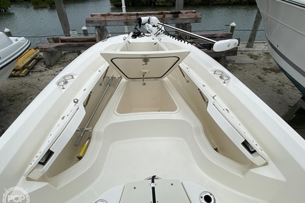 Boston Whaler 240 Dauntless Pro