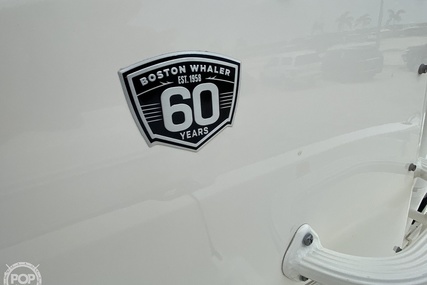 Boston Whaler 240 Dauntless Pro