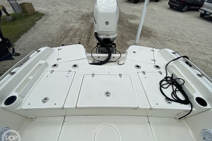 Boston Whaler 240 Dauntless Pro