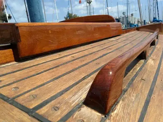 Taipan / Cheoy Lee 28 Sloop - refinished 2012-16