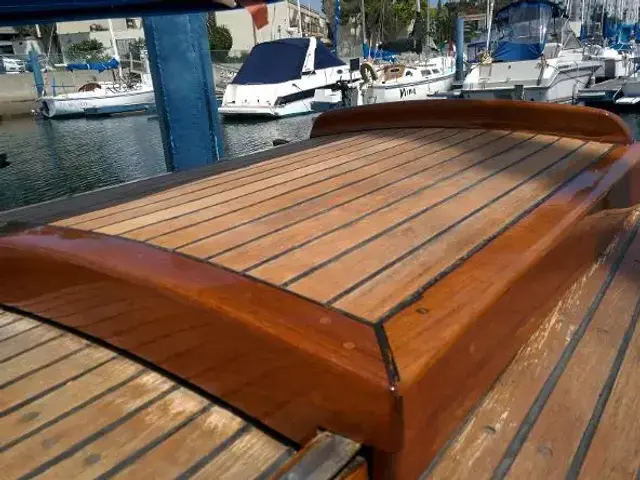 Taipan / Cheoy Lee 28 Sloop - refinished 2012-16