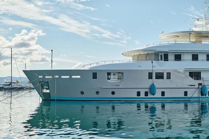 Superyacht Deep Story