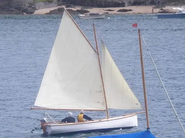 Custom Boats Tela Class Gaff Sloop