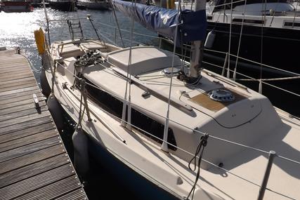 Achilles 24 Triple Keel