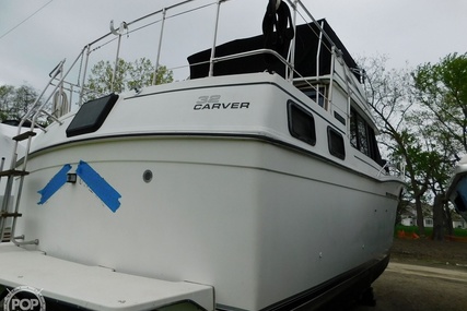 Carver 3207 Aft Cabin