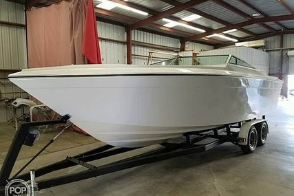 Four Winns Liberator 241