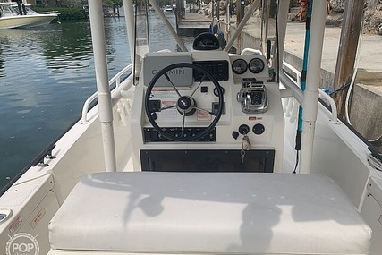 Boston Whaler 22 Guardian