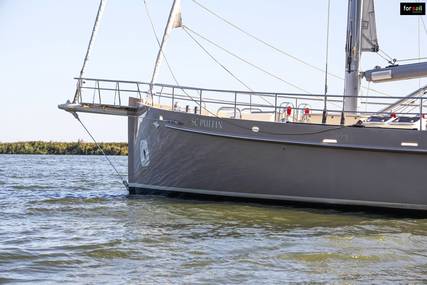 Puffin Yachts Classic 58