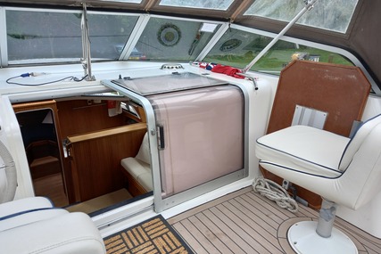 Broom Ocean 31