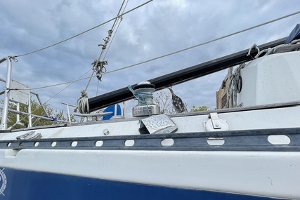 ALOHA YACHTS 8.2