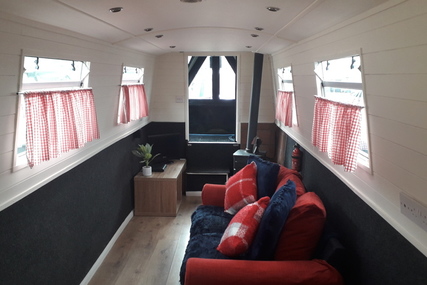 Liverpool 61ft Narrowboat called Black Pearl