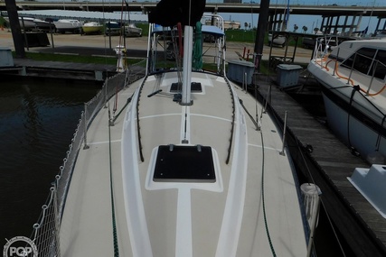 Lancer Yachts 36