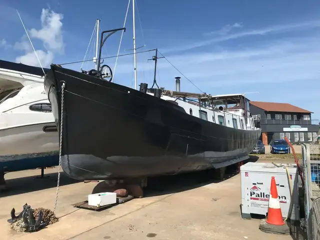 Dutch Barges Klipperaak 64ft