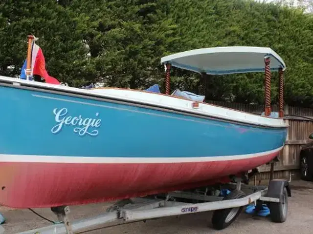 Creative Marine Frolic 21 Electric Launch