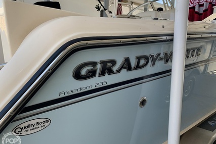 Grady White Freedom 235