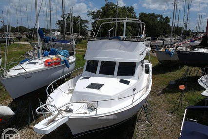 Mainship Boats 350 Trawler