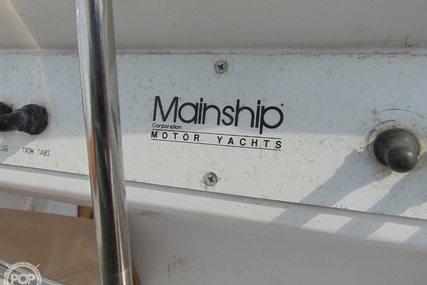 Mainship Boats 350 Trawler