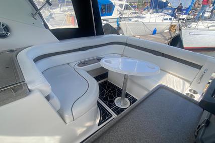 Rinker Express Cruiser 280