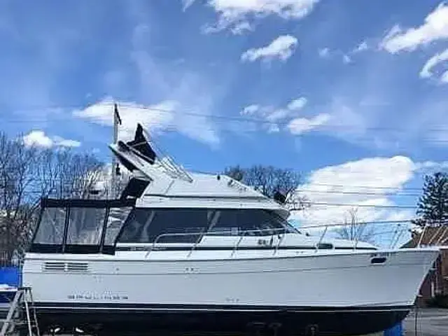 Bayliner 3288 Flybridge