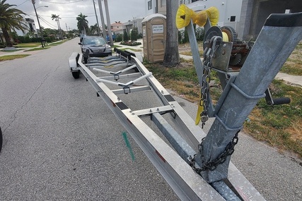 Boston Whaler 290 Outrage