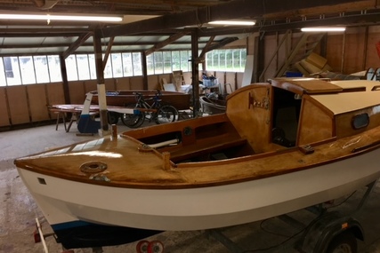 Custom Boats Drascombe Peterboat