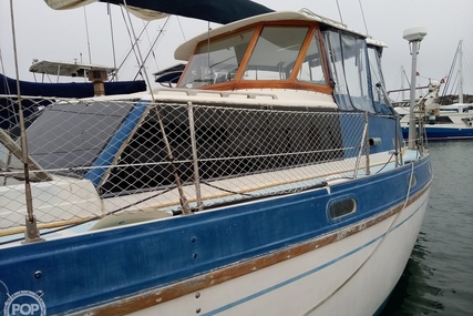 Columbia 45 Motor Sailer