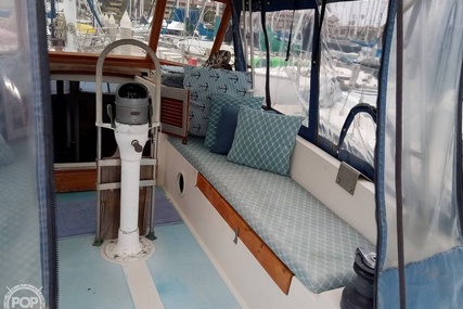 Columbia 45 Motor Sailer