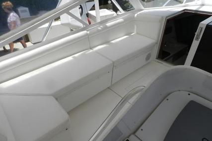 Contender 35 Express Side Console