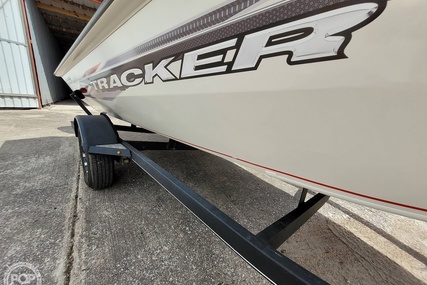 Bass Tracker Pro Boats 195 TXW Tournament Edition