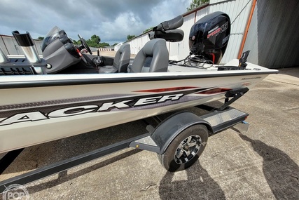 Bass Tracker Pro Boats 195 TXW Tournament Edition