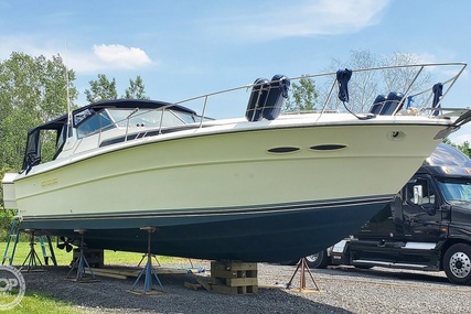 Sea Ray 390 Express Cruiser