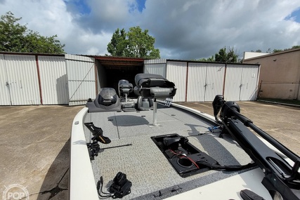 Bass Tracker Pro Boats 195 TXW Tournament Edition