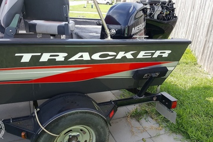 Tracker V16-SC Super Glide