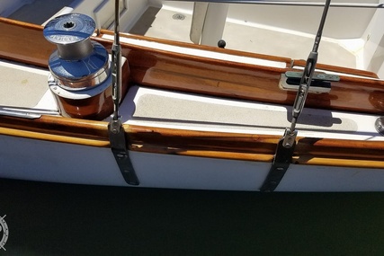 Herreshoff H 28