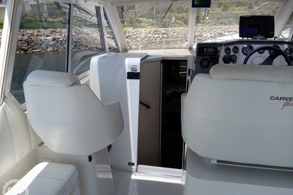 Carver 280 Mid Cabin Express