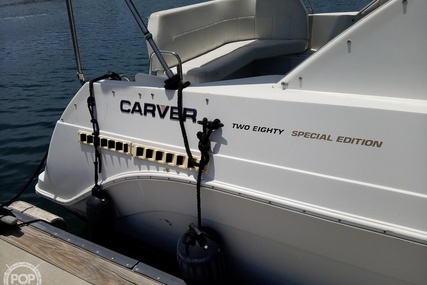 Carver 280 Mid Cabin Express