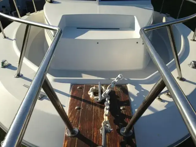 Chris-Craft 215 Sea-Hawk with Bracket