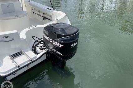 Trophy Boats 1903 Centre Console