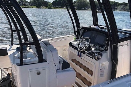 Robalo 302